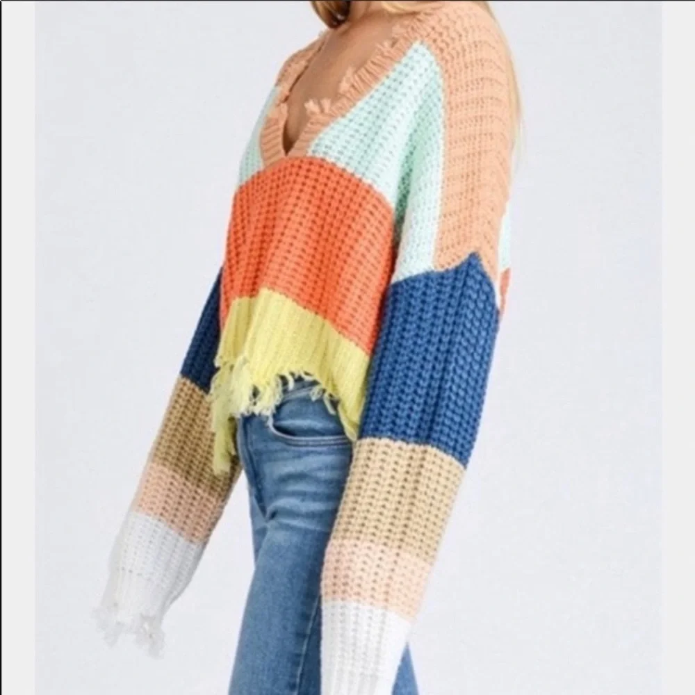 STORIA Distressed Color Block Cropped Sweater🌈 - Picture 5 of 15